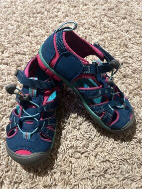 Keen Kids Navy, Pink & Teal Closed-Toe Water Shoes *writing on bottom of shoe*
